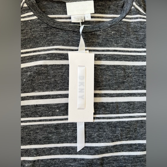 DKNY 🌿 LINEN TOP 🌿 - Picture 3 of 10